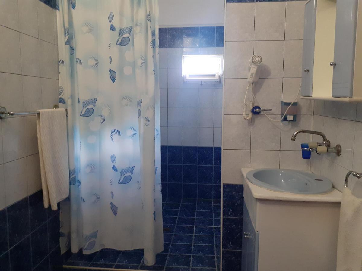 Guest House Edelvais Dve Mogili Bagian luar foto